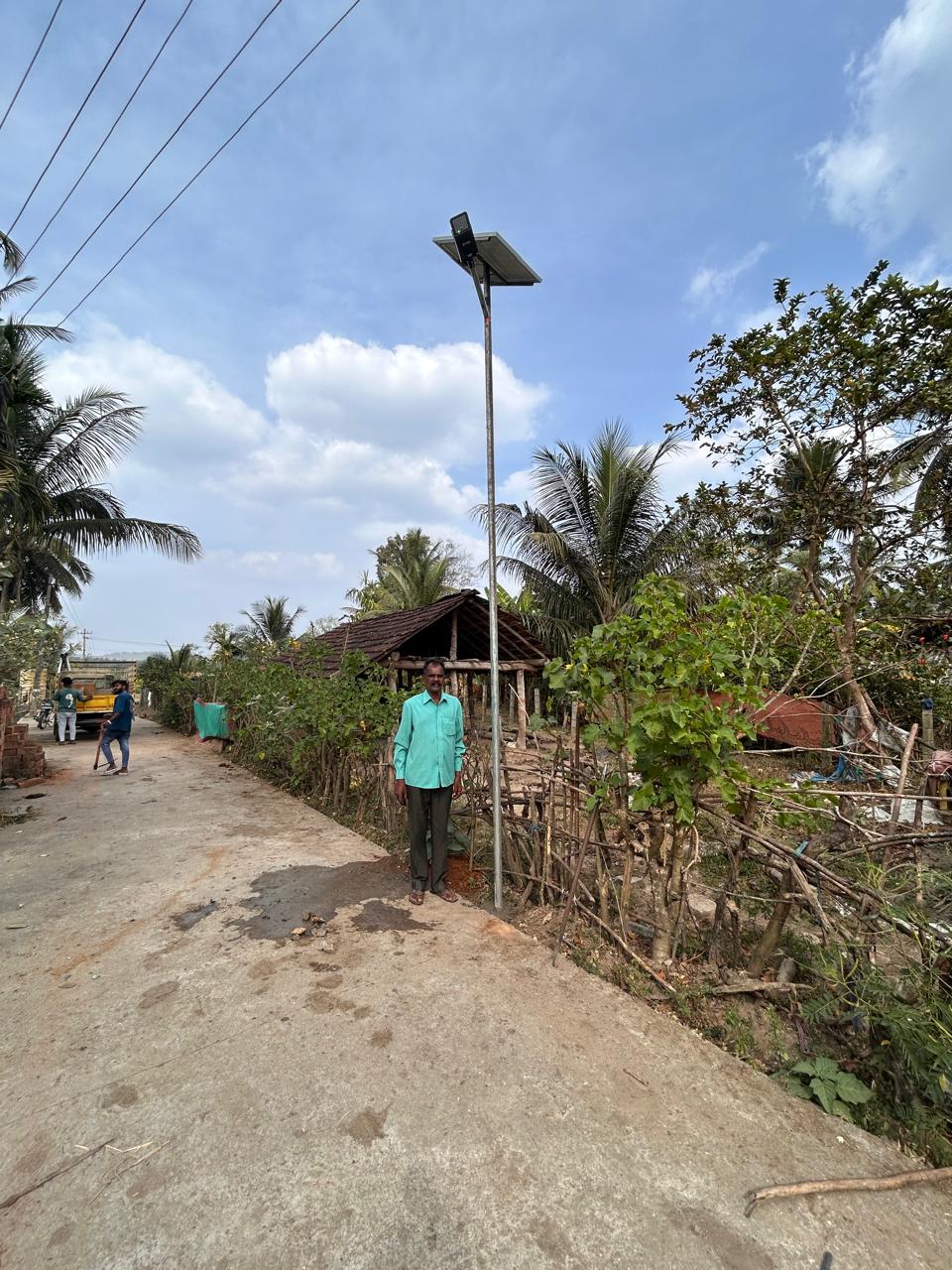 SOLAR STREET LIGHT image 9